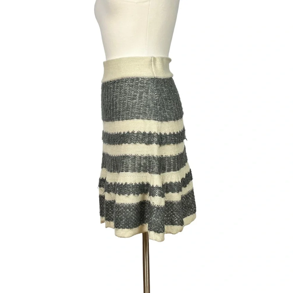 Cambridge Dry Goods Sweater Skirt Gray and Cream Mixed Fibers